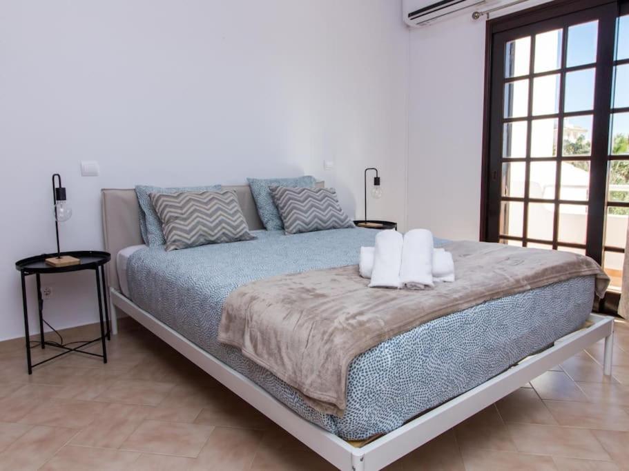 Villa Dogueno- Privat Pool & Privacy & Albufeira Center Extérieur photo
